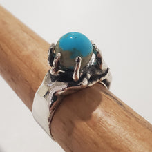 Load image into Gallery viewer, Hand in Hand Turquoise Ring size 6.5