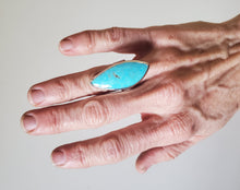 Load image into Gallery viewer, Handmade Turquoise ring. Sterling silver with a fine silver bezel. Size US 7