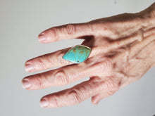 Load image into Gallery viewer, Handmade Turquoise ring. Sterling silver with a fine silver bezel. Size US 7