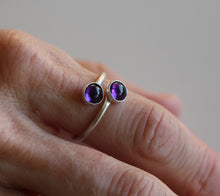 Load image into Gallery viewer, Amethyst Dew Drop Ring
